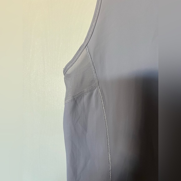 Lululemon Sculpt Tank II Mesh Relaxed Running Cardio Fitness Size 6 - Picture 9 of 11